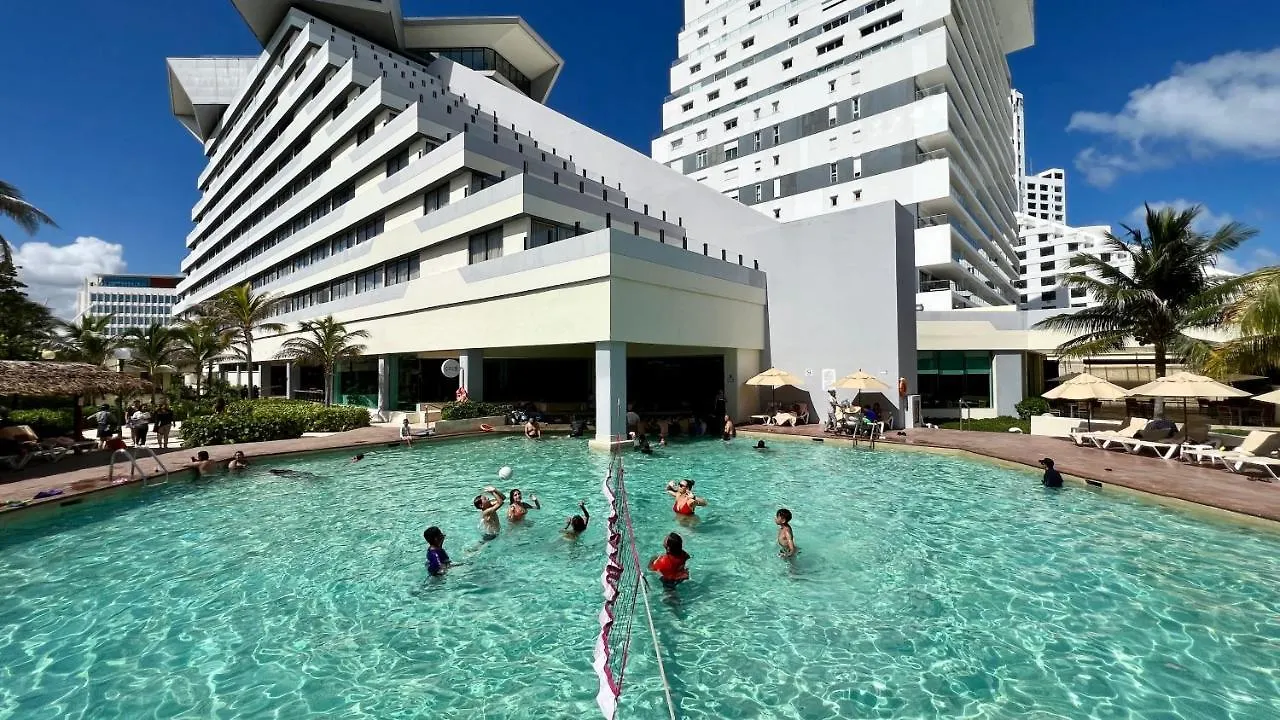 Xcanan Loft On Park Royal, The Best Area In Cancun Right On The Beach 0*,  Messico