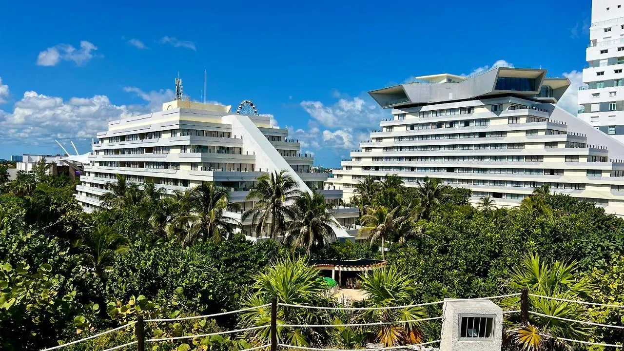 Xcanan Loft On Park Royal, The Best Area In Cancun Right On The Beach 0*,