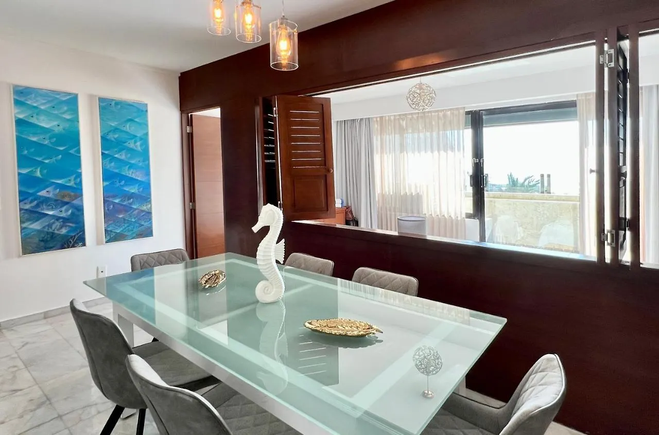Xcanan Loft On Park Royal, The Best Area In Cancun Right On The Beach 멕시코