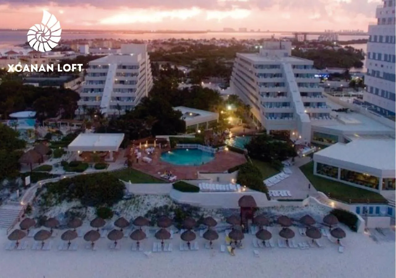Xcanan Loft On Park Royal, The Best Area In Cancun Right On The Beach 墨西哥